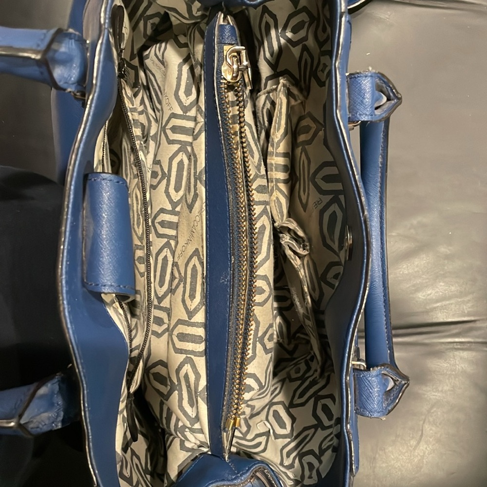 Pocketbook - Picture 8 of 8